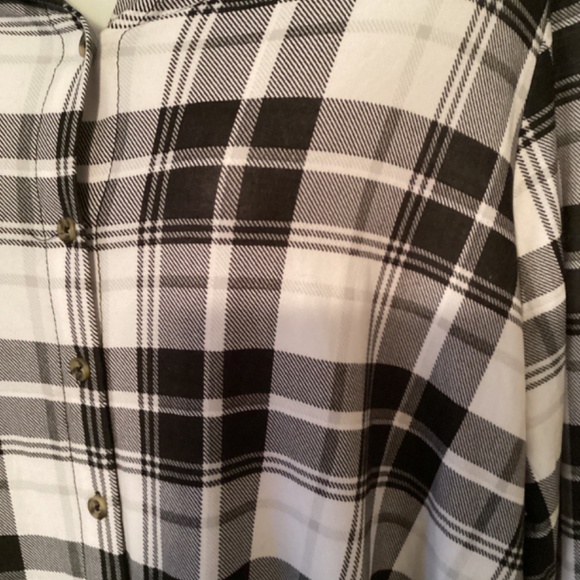 JOLIE & JOY… super soft, snuggly flannel shirt….1X - Picture 2 of 6